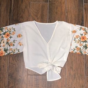 Crop floral shirt